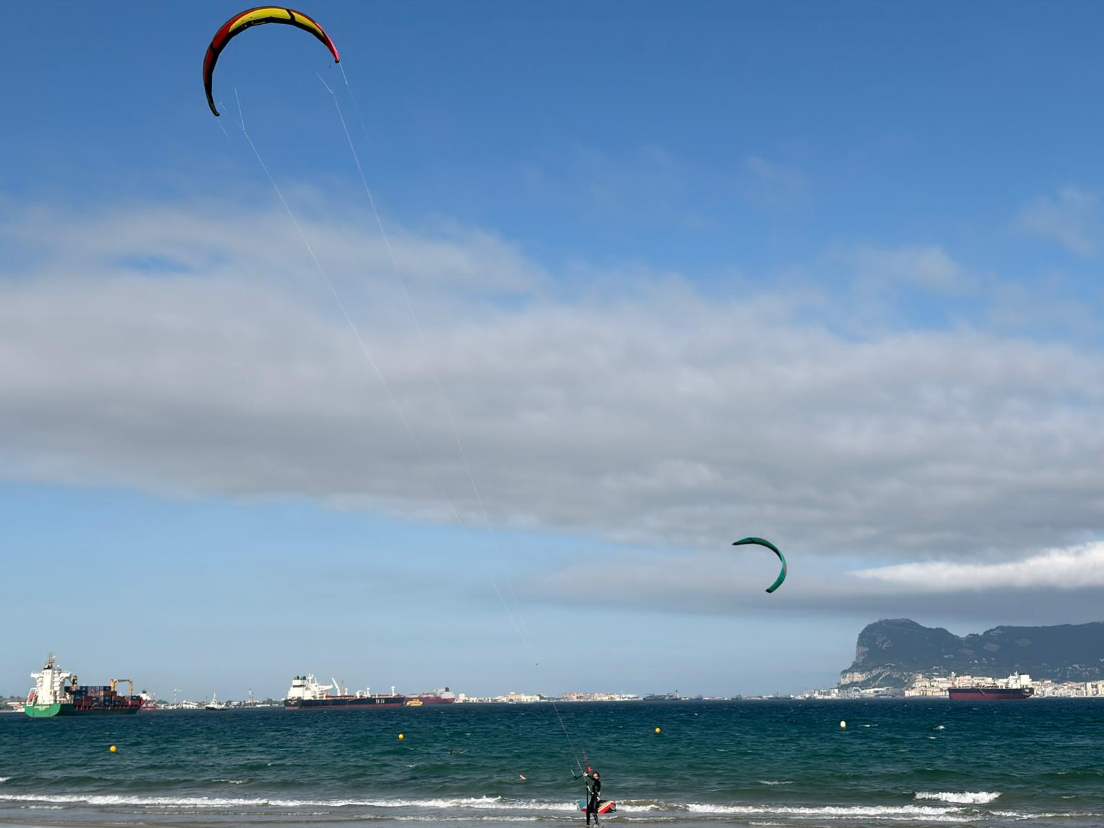 Aviso amarillo este miércoles por viento y oleaje en la provincia con rachas de levante de hasta 80 km/h