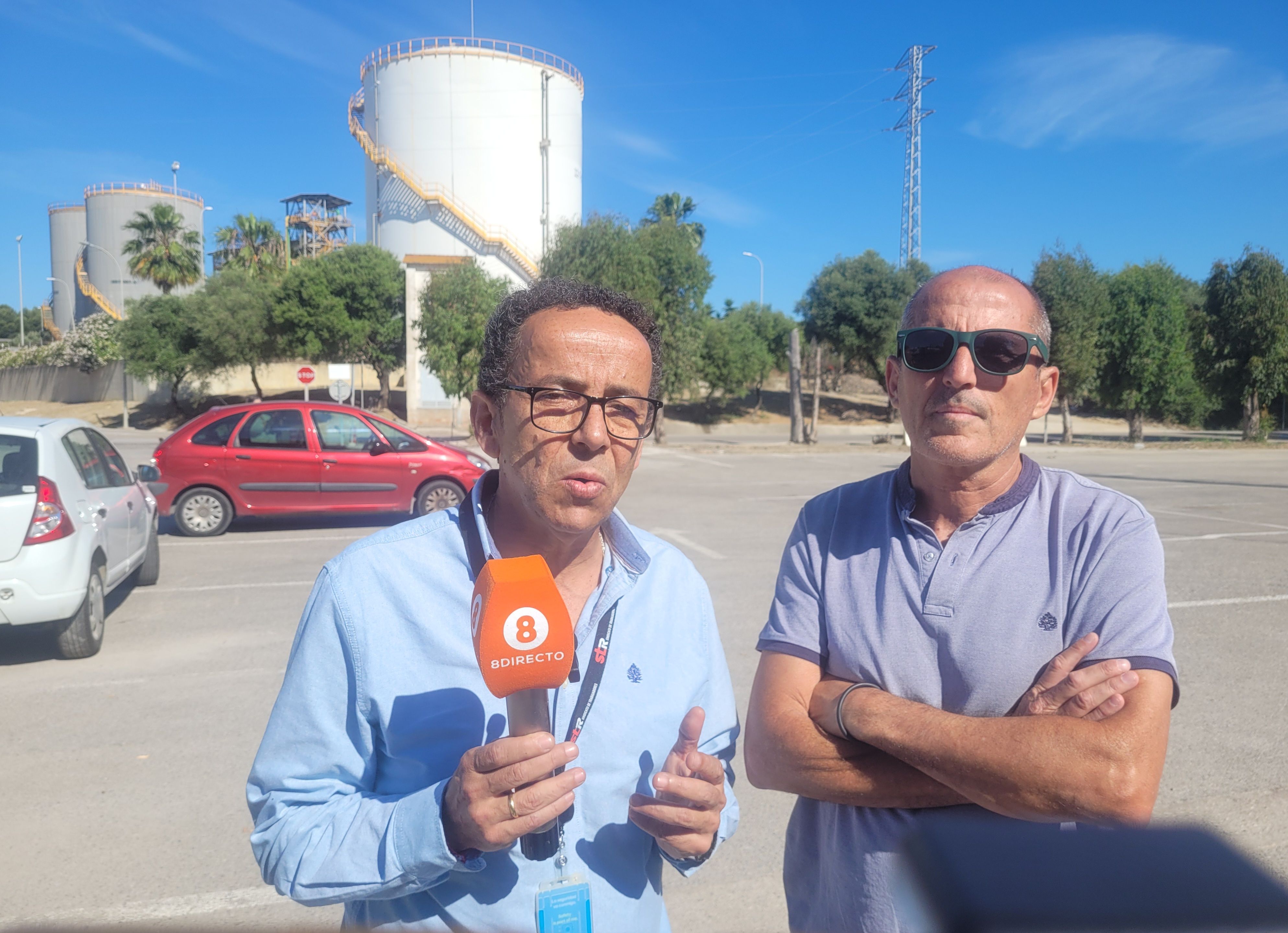 El refino se moviliza en San Roque en una huelga por la jubilación anticipada