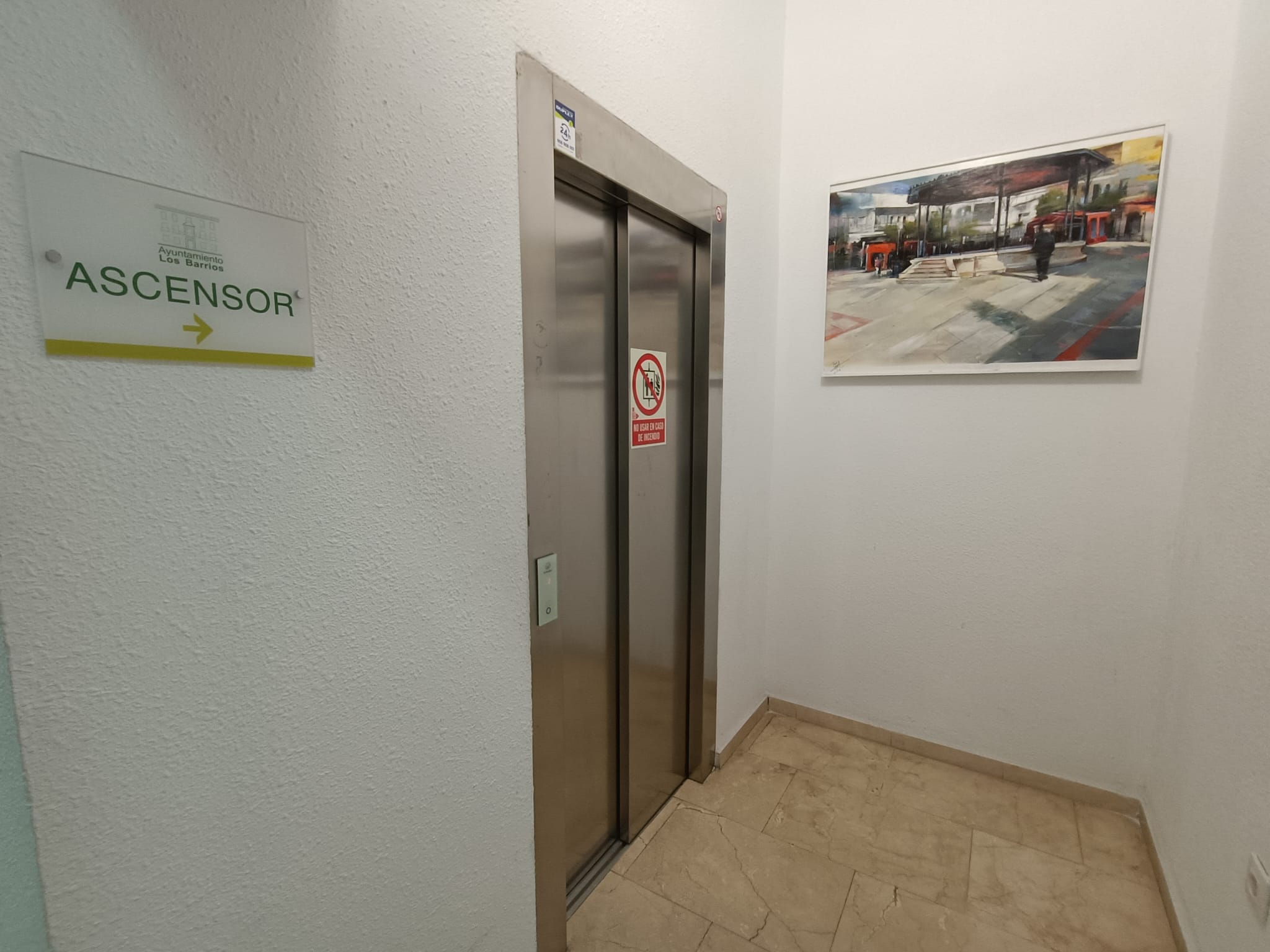 Los Barrios licita el mantenimiento de los ascensores de edificios municipales y centros escolares