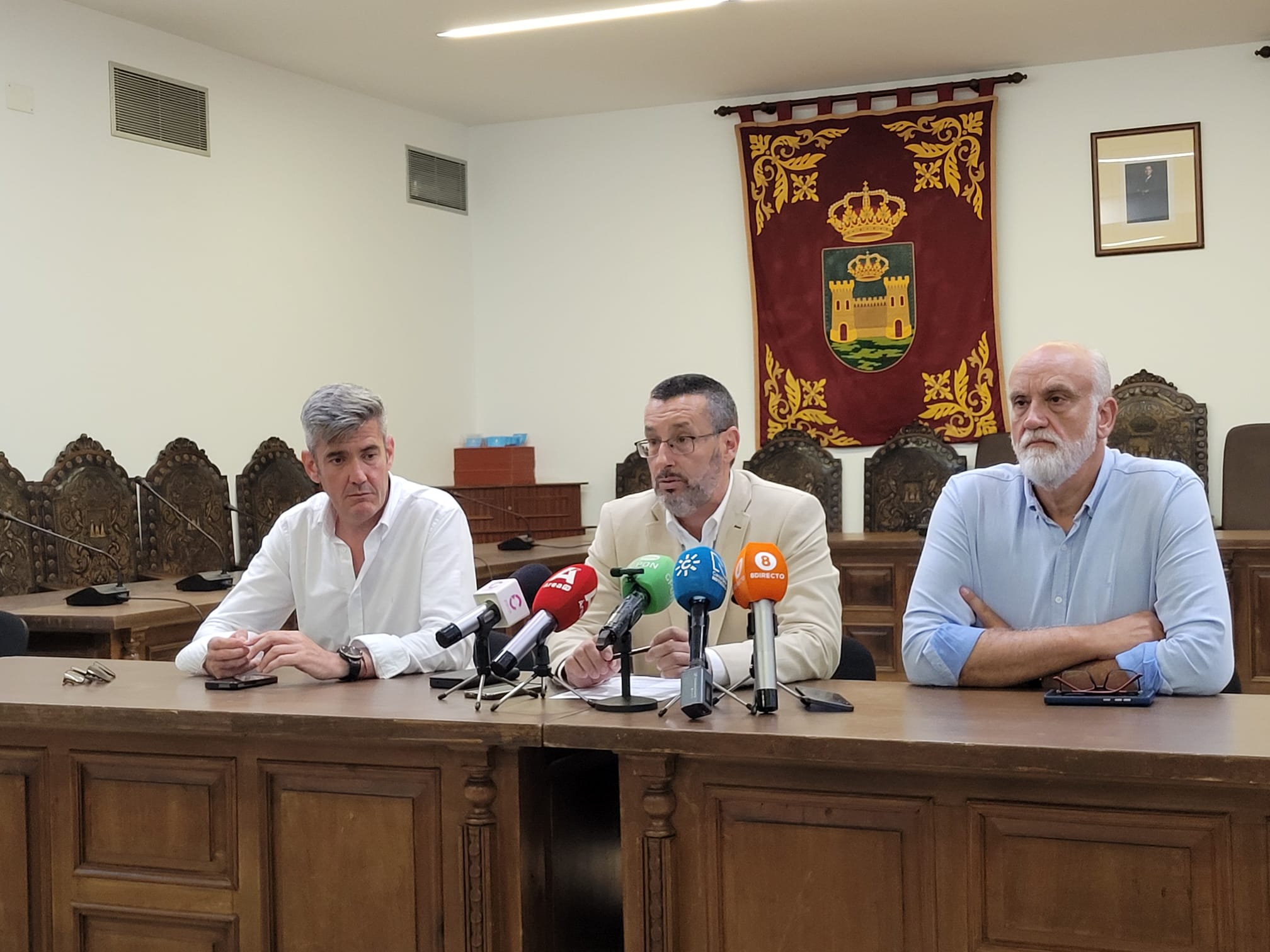Franco reivindica el peso de La Línea en Diputación con 100 millones de inversión para la ciudad