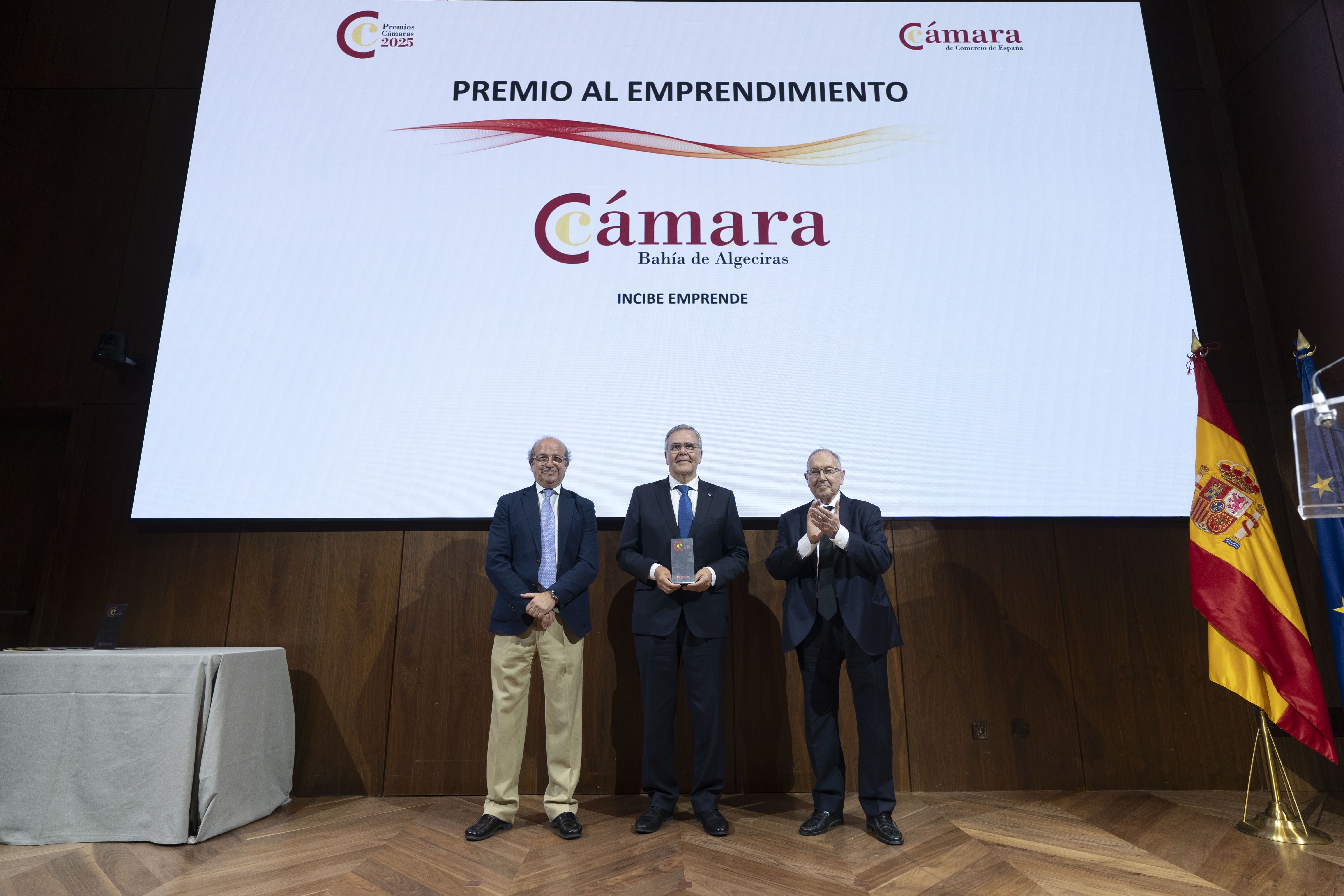 La Cámara de Comercio de la Bahía de Algeciras, distinguida a nivel nacional con el Premio Emprendimiento La Cámara de Comercio de la Bahía de Algeciras, distinguida a nivel nacional con el Premio Emprendimiento