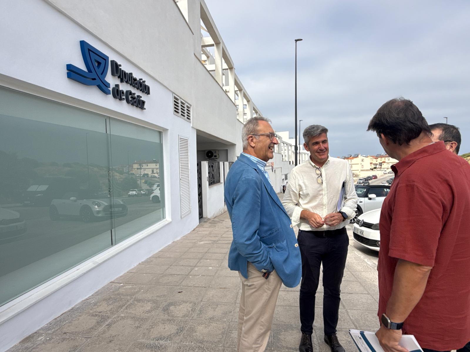 La Diputación invierte cerca de 65.000 euros en la nueva Oficina de Recaudación de Tarifa