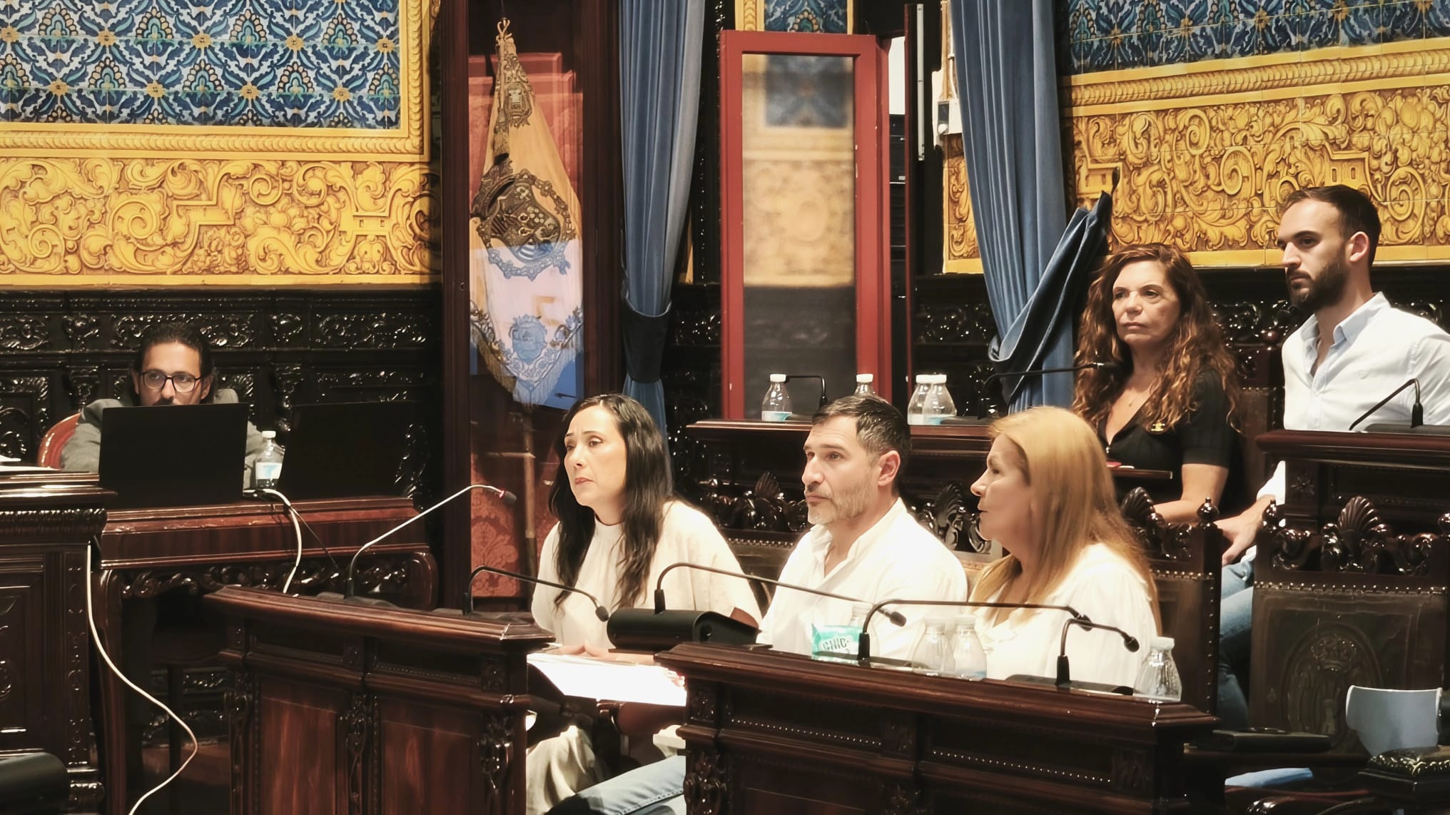 El PSOE pide retirar del pleno la subida del agua por una supuesta vulneración de los plazos legales El PSOE pide retirar del pleno la subida del agua por una supuesta vulneración de los plazos legales