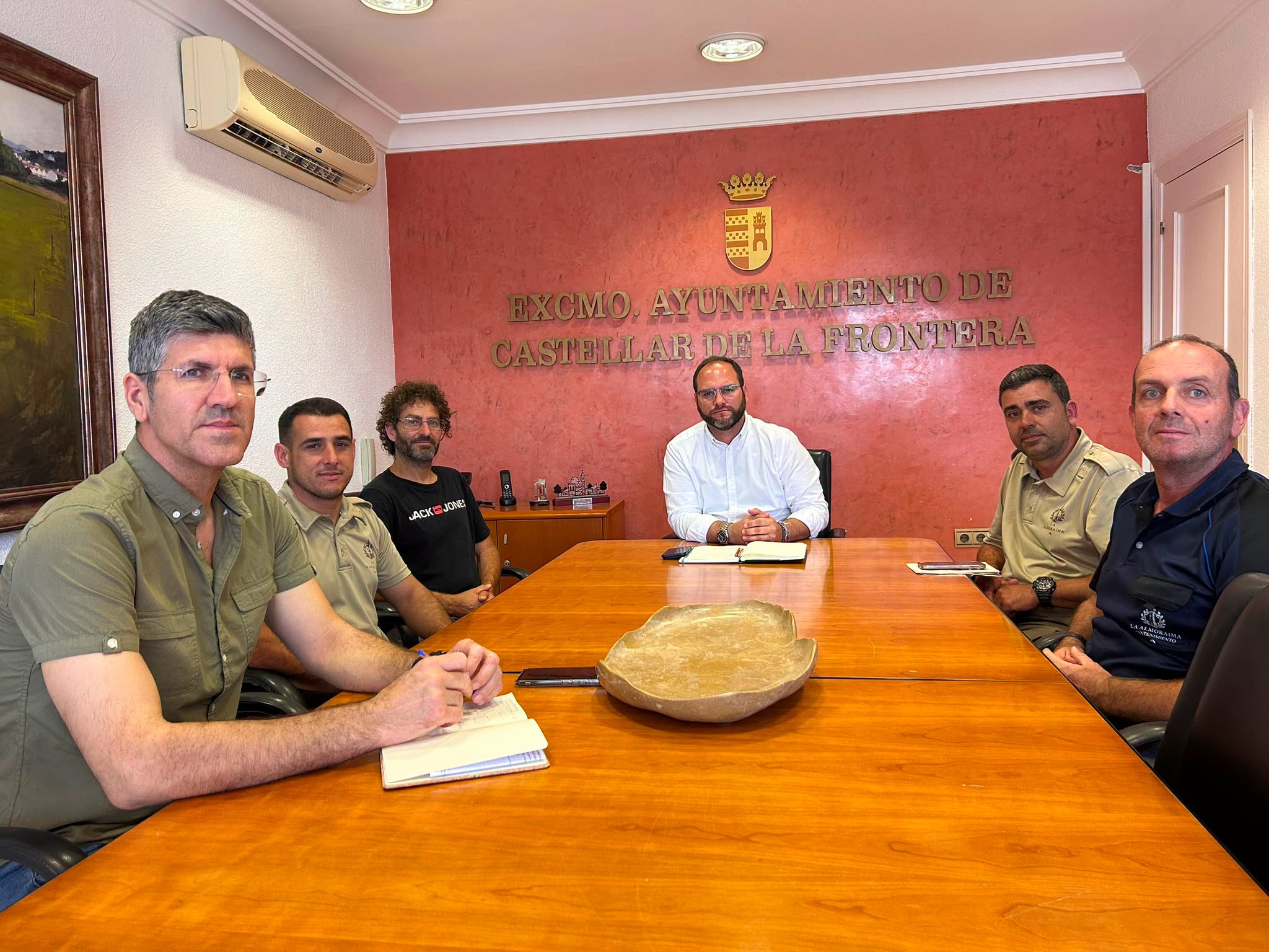 Castellar pide información sobre La Almoraima ante el bloqueo del convenio colectivo