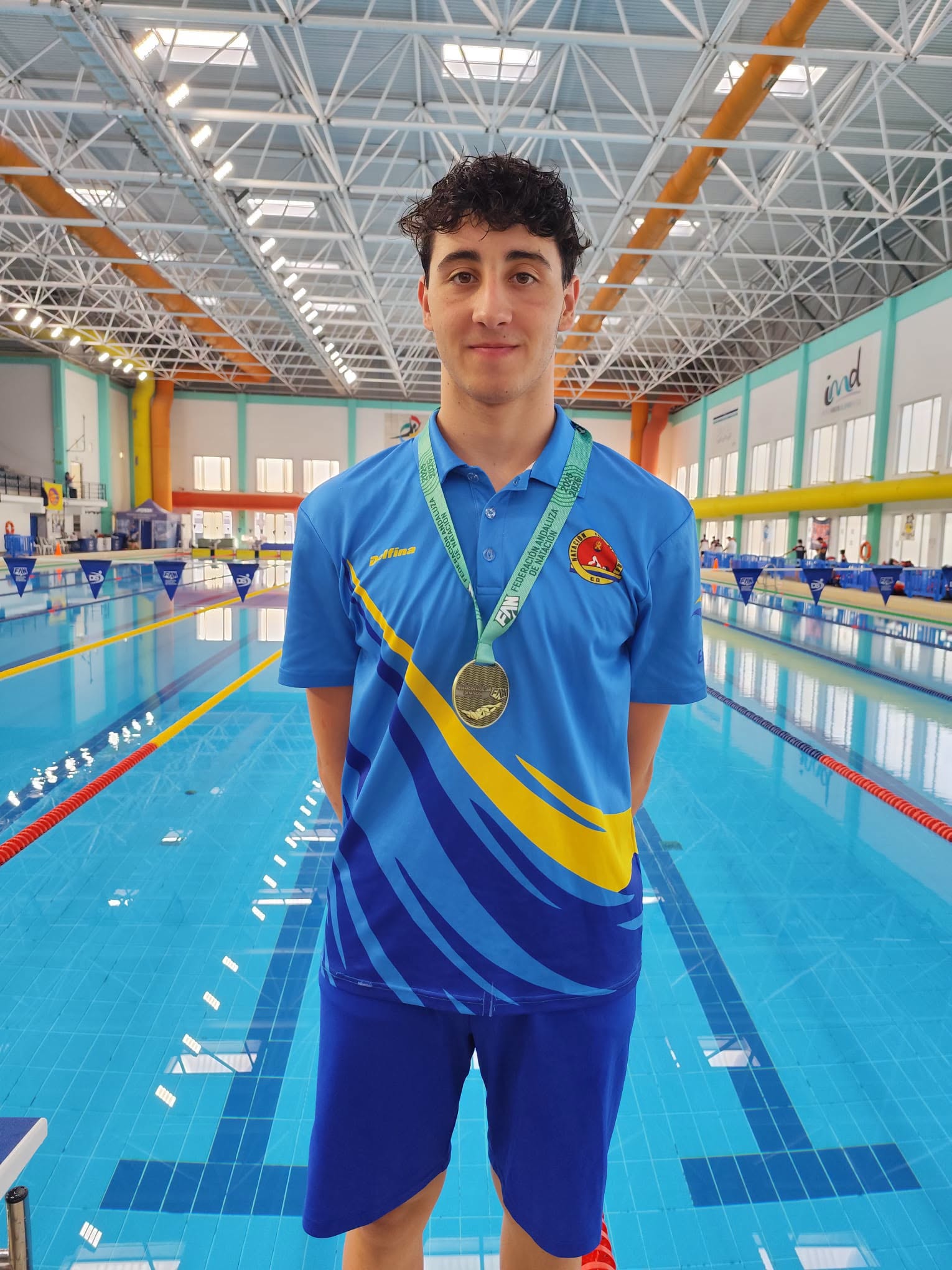 El tarifeño Lucas Oliva se proclama campeón andaluz infantil de natación