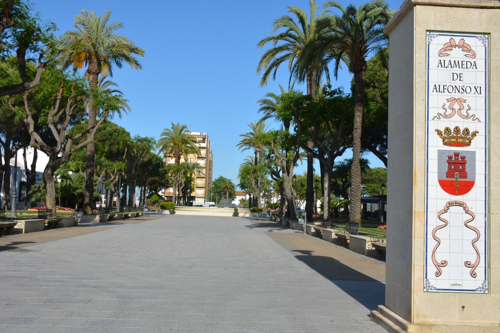 Imagen de archivo de la Alameda de Alfonso XI. Ayuntamiento de San Roque. 
