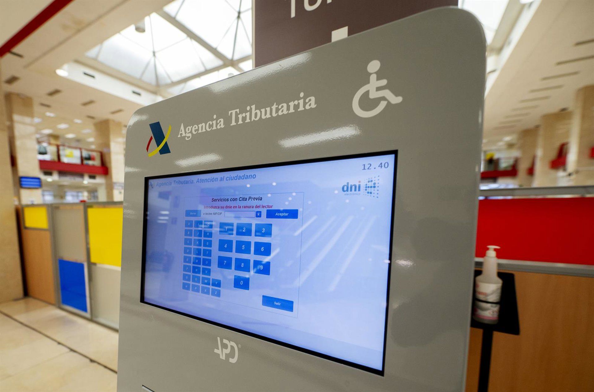Hacienda devuelve más de 232 millones a 330.808 contribuyentes gaditanos en la campaña de la Renta