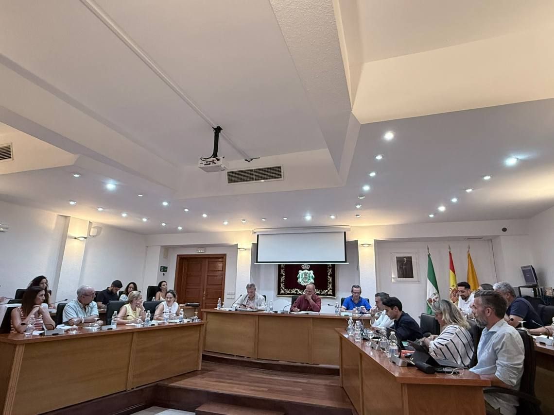 Urbanismo, servicios públicos y financiación de la Diputación centran los temas del Pleno de Los Barrios