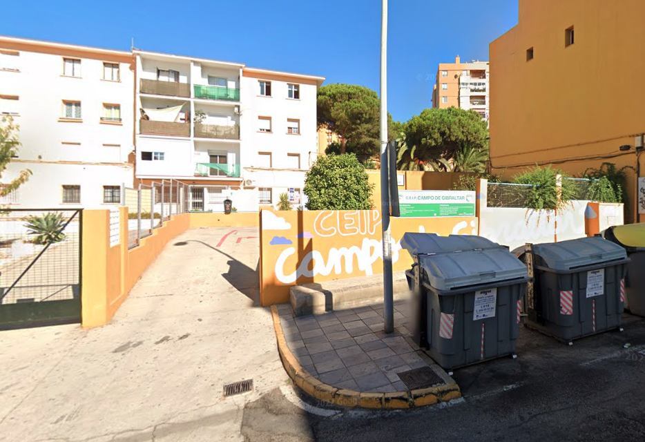 CEIP Campo de Gibraltar. El PP de Algeciras destaca las mejoras realizadas en la barriada de La Bajadilla