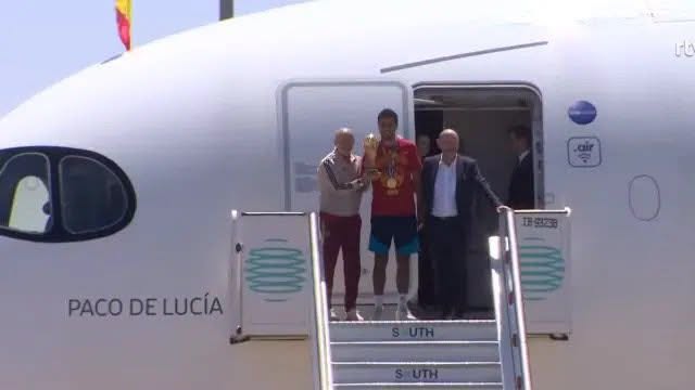 Sello algecireño: la Selección Española vuelve a casa en el 'Paco de Lucía' - 8Directo