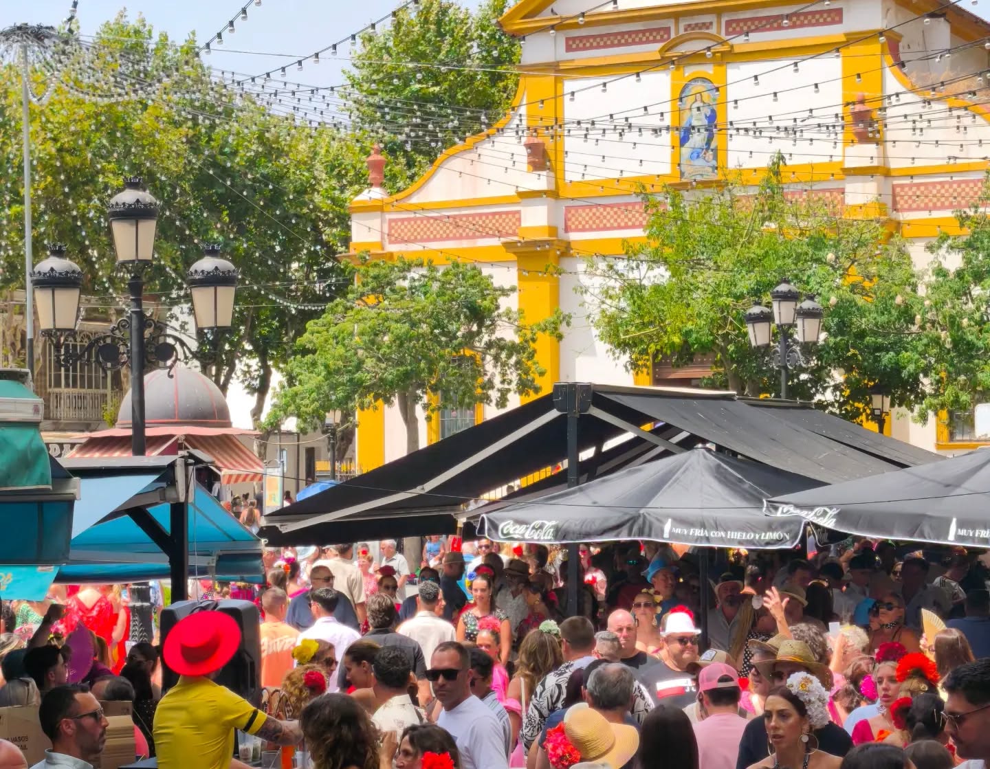 El alcalde califica de “éxito rotundo” el inicio de la Velada y Fiestas de La Línea