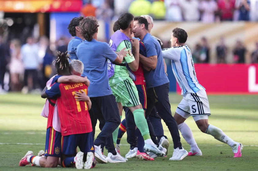Miles de argentinos piden repetir la final del Mundial ante España con una recogida de firmas. Foto: Jose Breton / AFP7 / Europa Press Miles de argentinos piden repetir la final del Mundial ante España con una recogida de firmas. Foto: Jose Breton / AFP7 / Europa Press