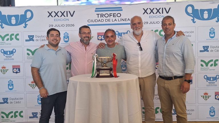 El trofeo de La Línea recupera su carácter internacional con un duelo entre el Real Betis Balompié y el Olympique de Lyon