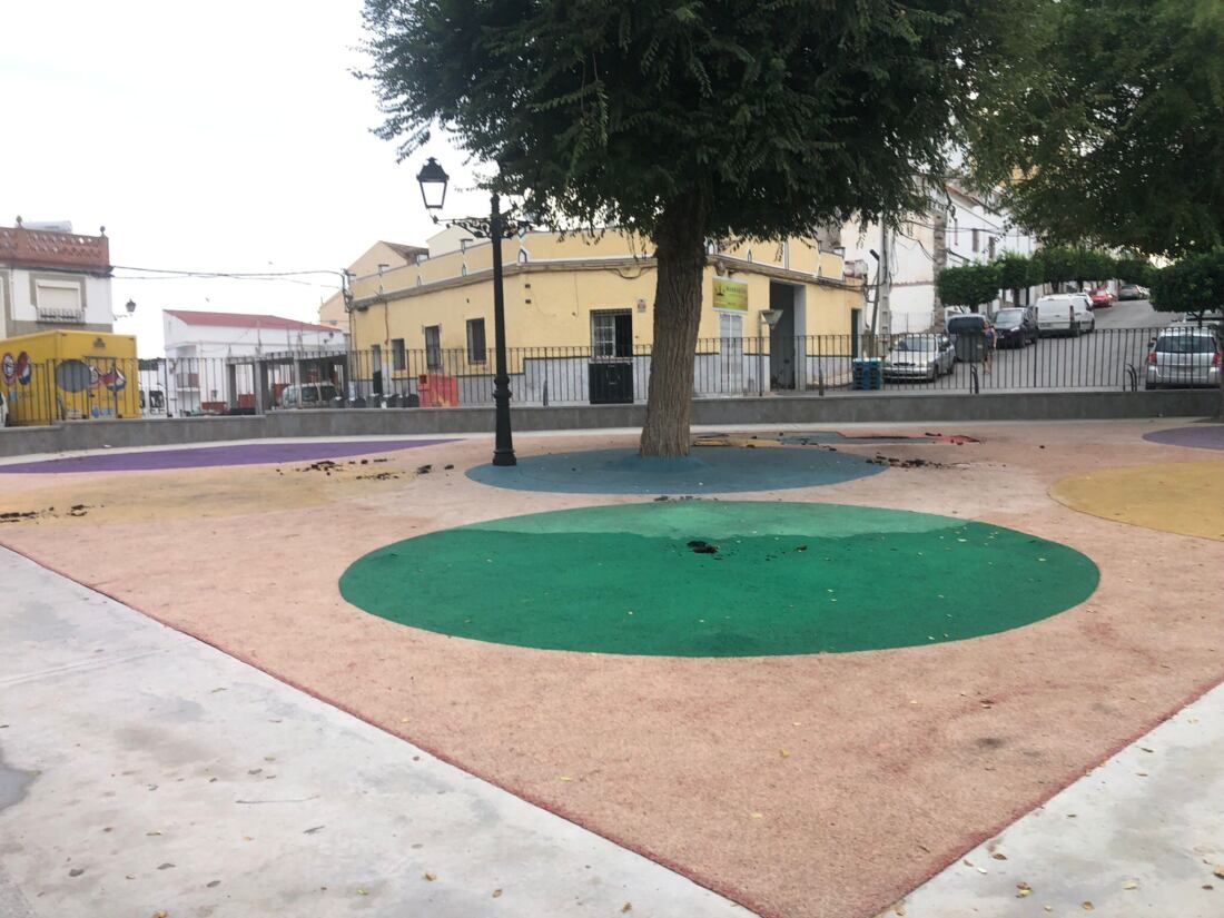 parque infantil tesorillo