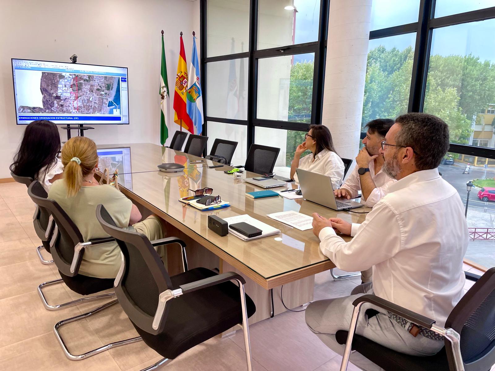 El Ayuntamiento cederá 3.000 metros cuadrados a Prodean para construir su sede junto al Zabal Bajo