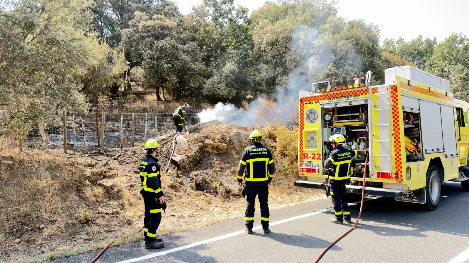 Bomberos del Parque de San Roque ayudan en el incendio de Ávila