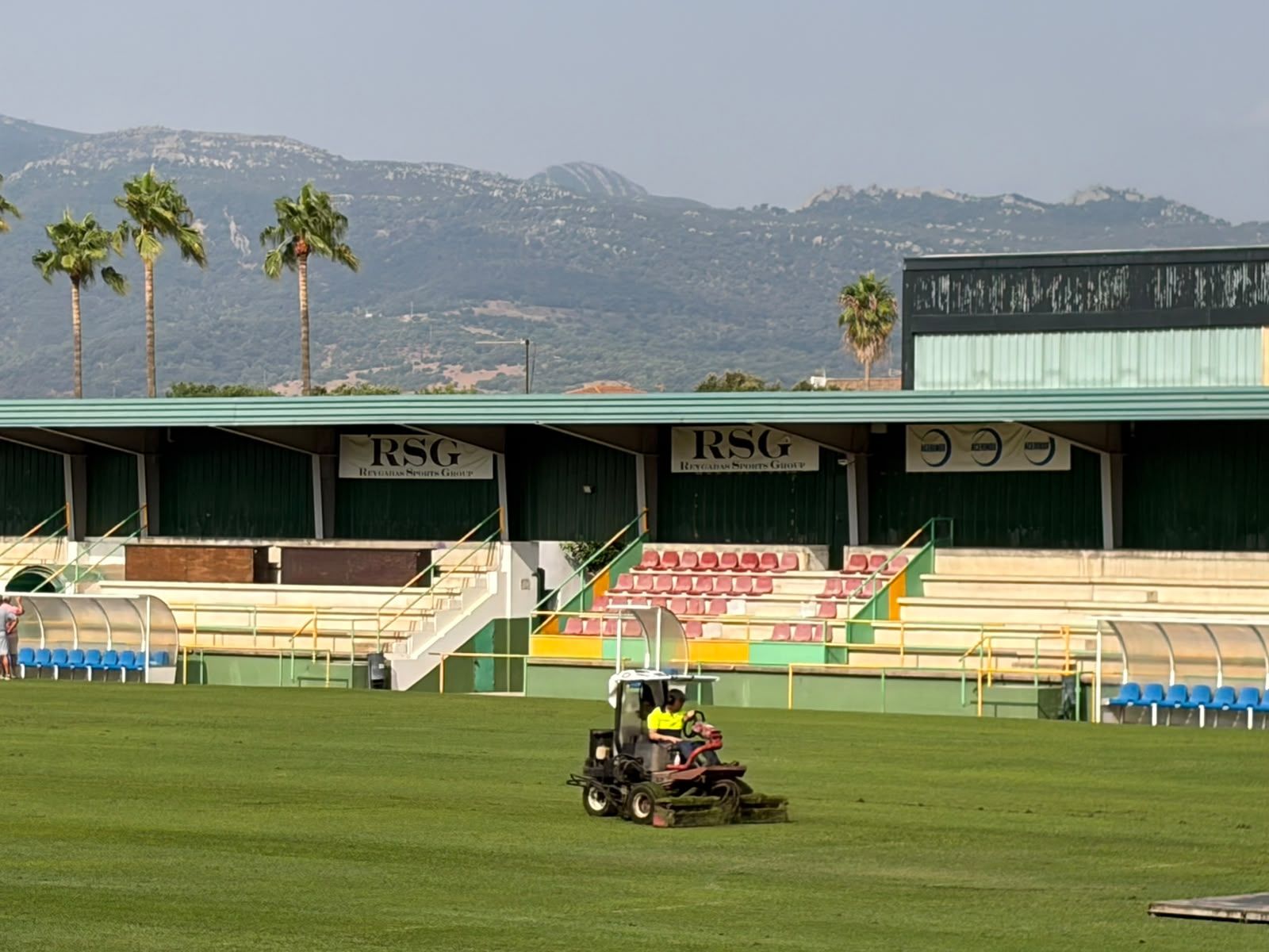 Reygadas inicia esta semana con los estudios topográficos de los campos de fútbol 7 de Los Barrios. Foto: S.F. / 8Directo
