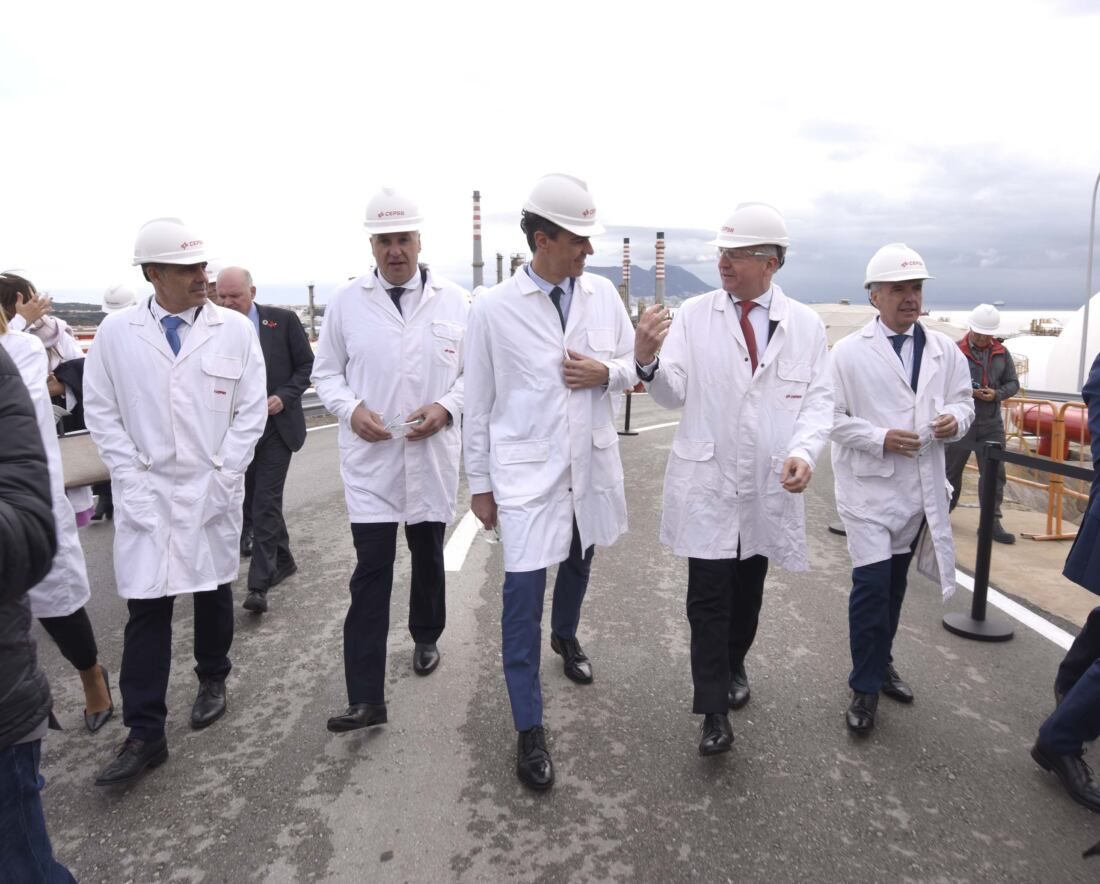Cepsa invertirá 3000 millones de euros en Andalucía para construir el mayor proyecto de hidrógeno verde de Europa (3) Cepsa invertirá 3000 millones de euros en Andalucía para construir el mayor proyecto de hidrógeno verde de Europa (3)