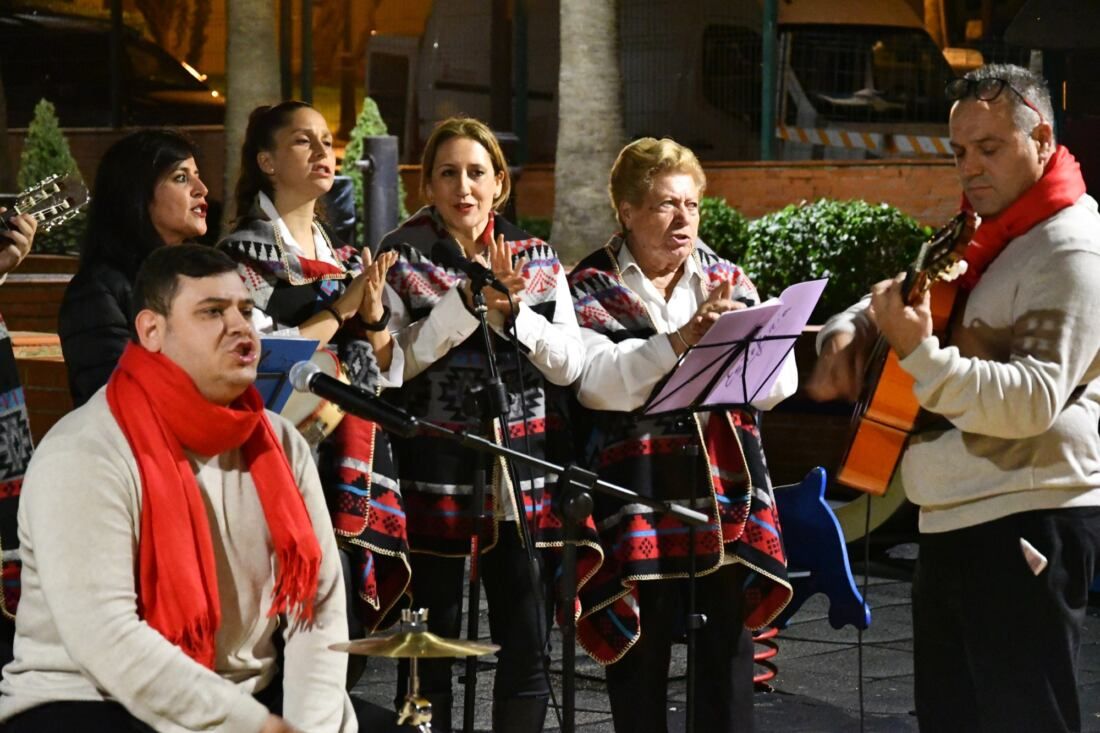 Imagen de archivo de una zambomba organizada en San Roque hace unos años.