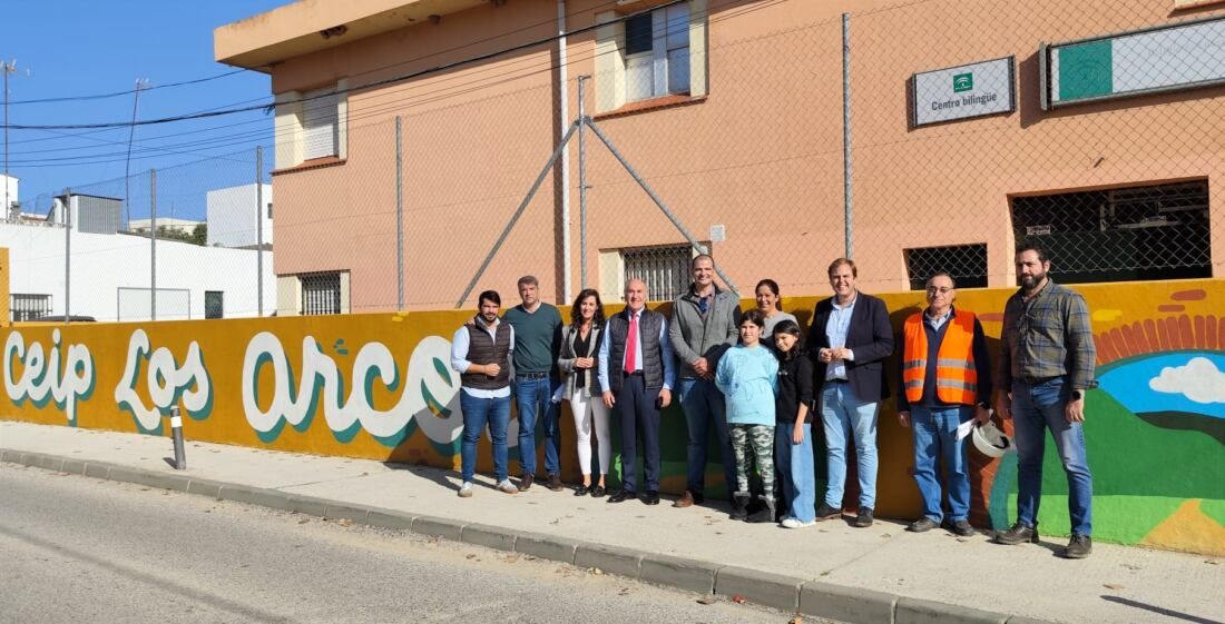 Inicio de las obras para ejecutar el proyecto ‘Caminos escolares seguros’ en el CEIP Los Arcos de El Cobre.