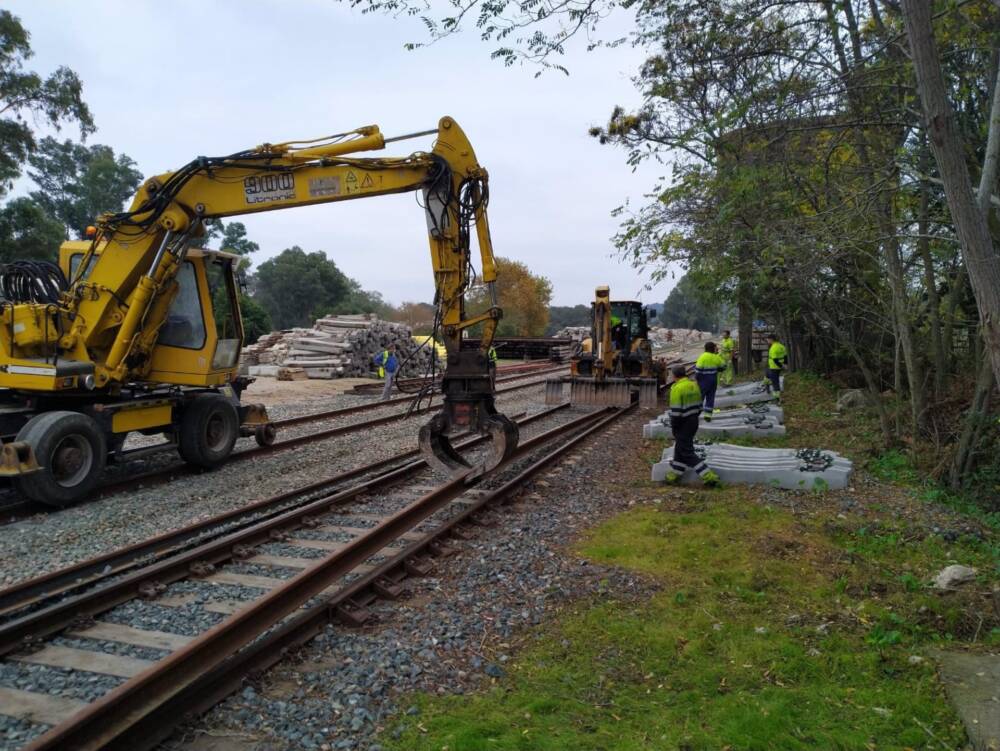 Cádiz.- Adif trabaja en obras de renovación del trayecto San Pablo-Almoraima-Algeciras.