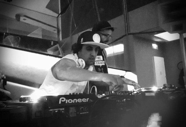 dj-heavy5 dj-heavy5