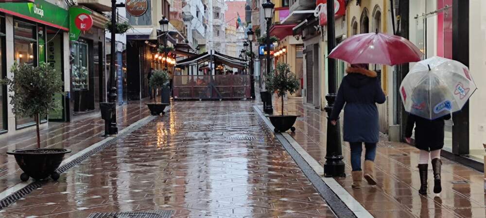 lluvia calle real