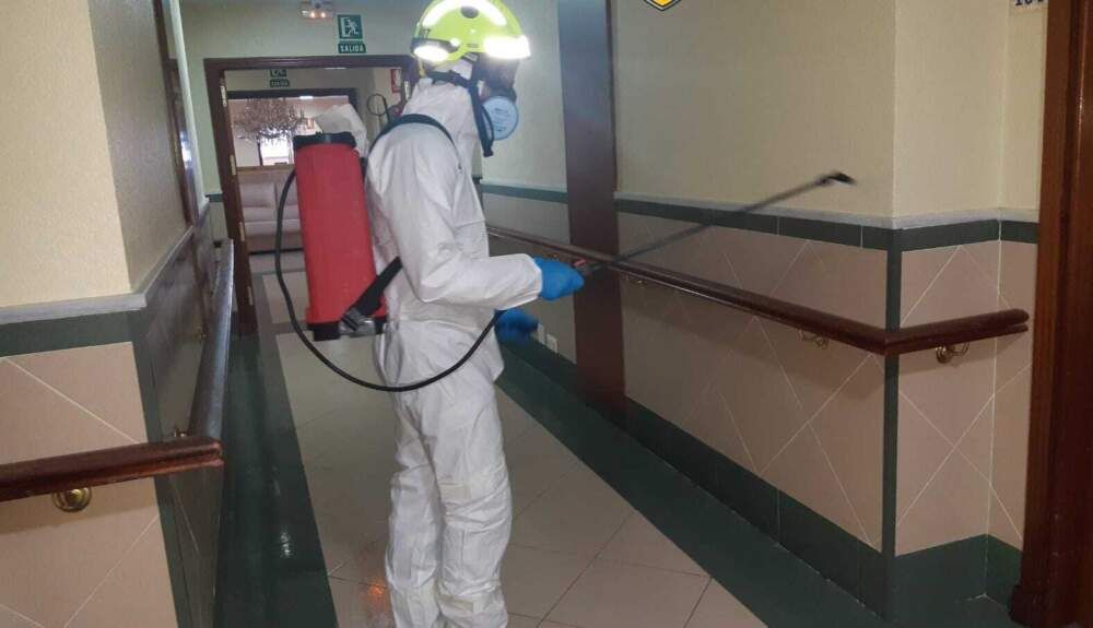 Bomberos en Nuestra Señora Rosario LB