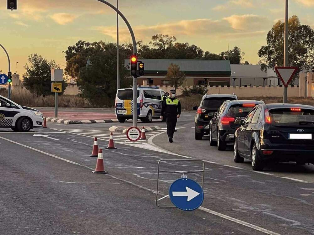 AMP.- Cvirus.- Sanidad y CCAA acuerdan mantener cierres perimetrales y el toque de queda de 22 a 6 horas en Semana Santa