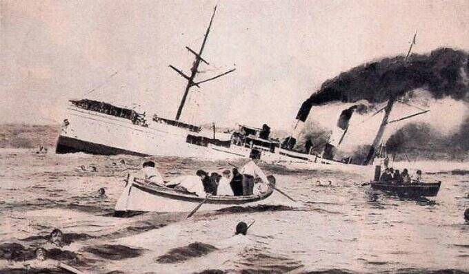 El 132º aniversario del naufragio del Utopía marcan el Hermanamiento de La Línea con Bounabitacolo 