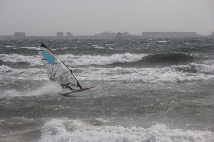 Temporal de Levante en el Estrecho de Gibraltar, en una imagen de archivo