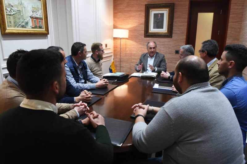 REUNION RADIOTAXI REUNION RADIOTAXI