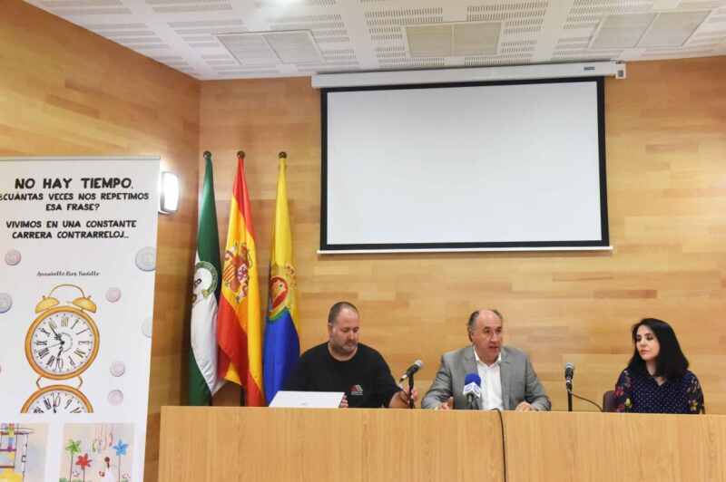 PRESENTACIÓN DEL LIBRO DE ANNABELLE RIOS BADILLO NO HAY TIEMPO PRESENTACIÓN DEL LIBRO DE ANNABELLE RIOS BADILLO NO HAY TIEMPO