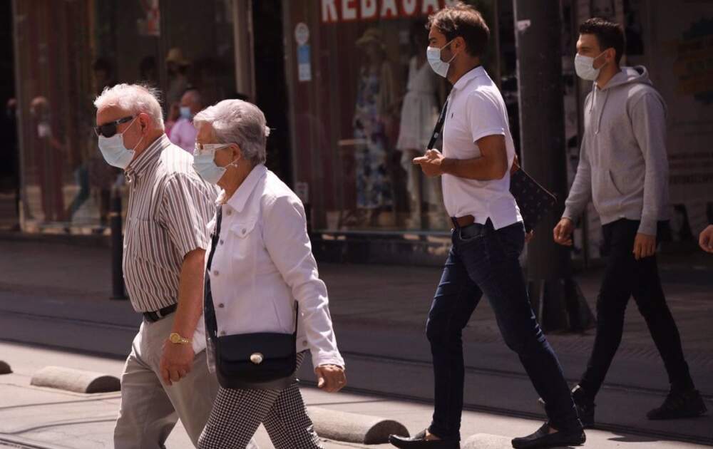 Cvirus.-M√≥stoles abri√≥ varios expedientes contra el local donde se registr√≥ un brote y lo cerr√≥ cautelarmente