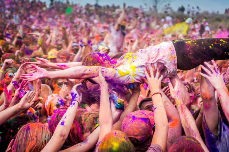 holi colours