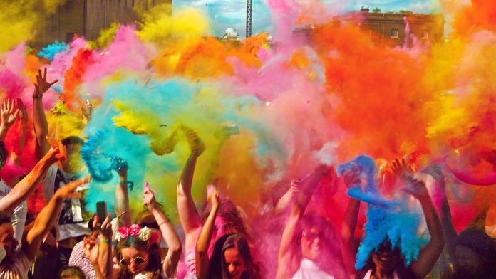 fiesta colores