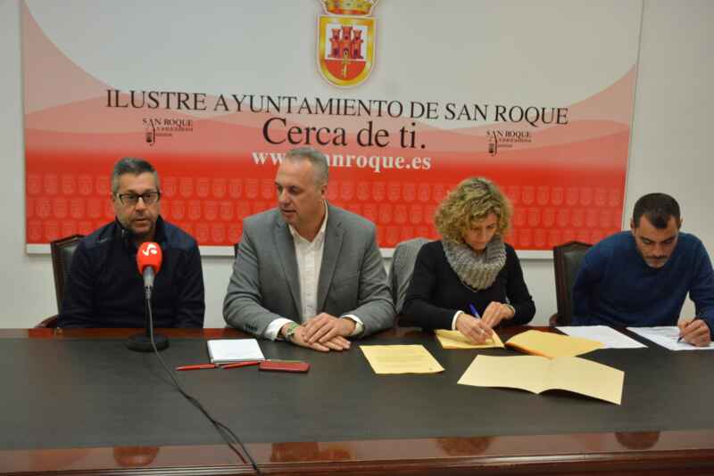 firma convenio gaviota tenis y padel2 firma convenio gaviota tenis y padel2