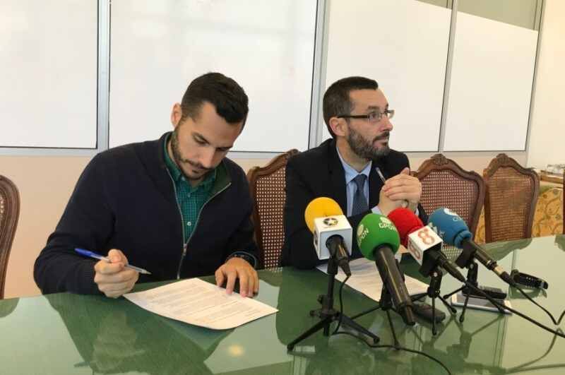 Juan_Franco_y_Mario_Fernandez_rueda_de_prensa