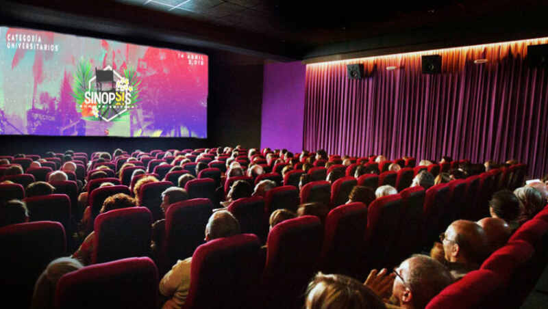 cine-885x500