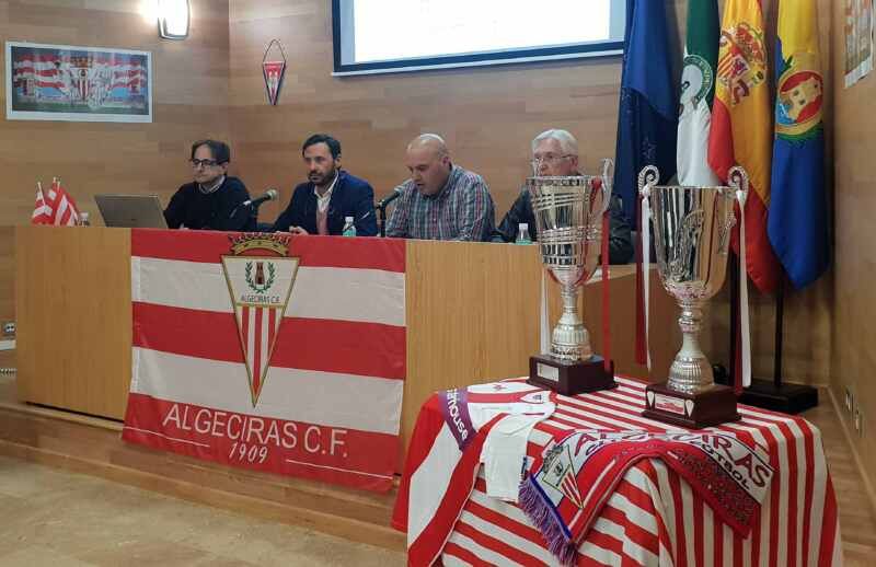 CONFERENCIA-SOBRE-LA-HISTORIA-DEL-FUTBOL-EN-ALGECIRAS