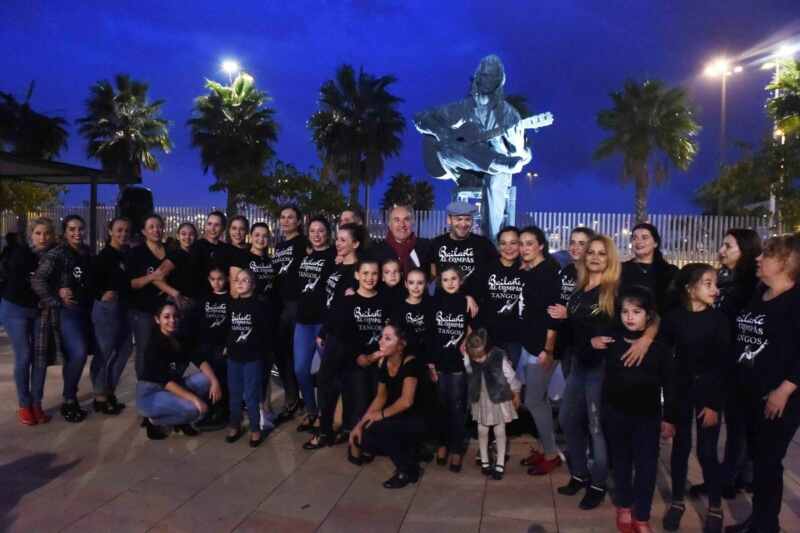 FLASHMOVE CON MOTIVO DEL DÍA INTERNACIONAL DEL FLAMENCO FLASHMOVE CON MOTIVO DEL DÍA INTERNACIONAL DEL FLAMENCO