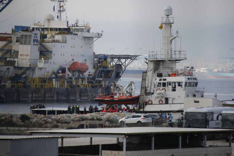 0d756306-65de-4d98-a972-d52fb852aa51