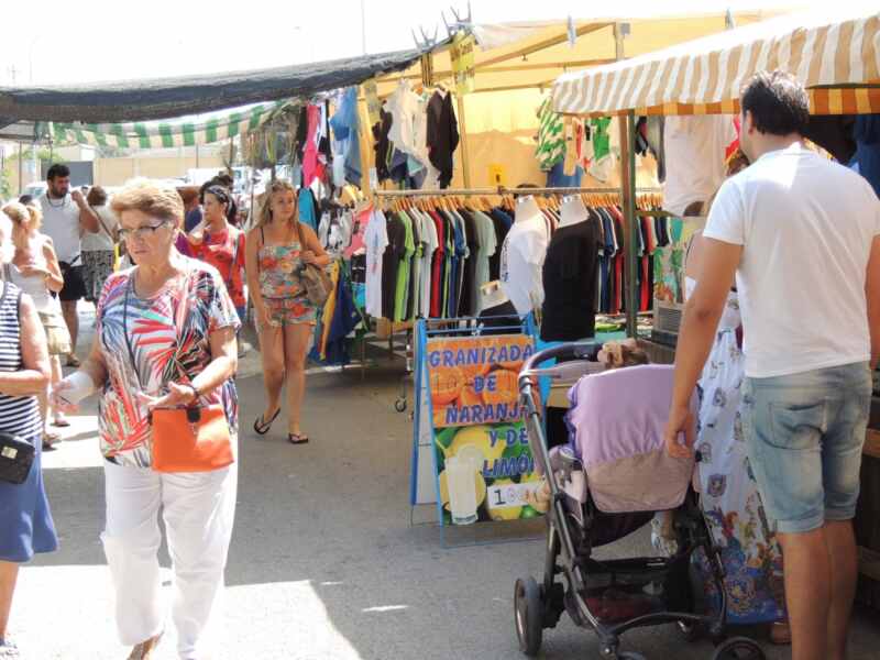 mercadillo campamento2