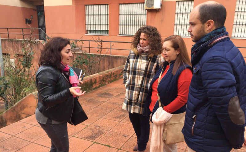 1-REUNIÓN CON LOS VECINOS DE LA URB. CARTEYA EN LA VILLA VIEJA-1 1-REUNIÓN CON LOS VECINOS DE LA URB. CARTEYA EN LA VILLA VIEJA-1