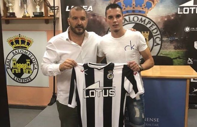 40470648_1940315596026105_1025920532844904448_n