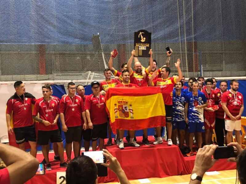 Celebración de la Selección de España Fútbol de Mesa Absoluta (crédito Subbuteo Club Móstoles)_tn