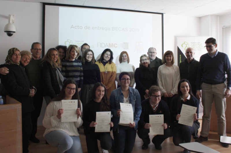 campus tecnológico y diverciencia becas