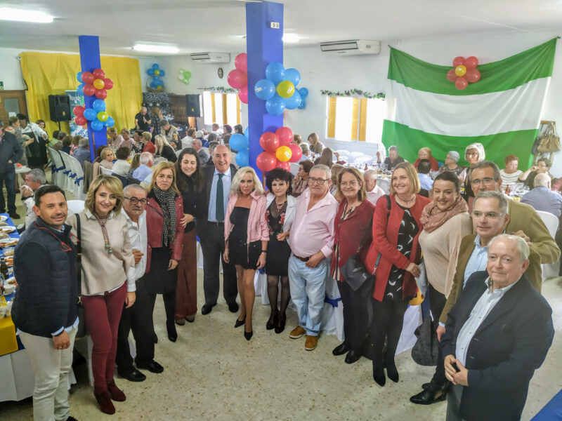 Homenaje mayores Homenaje mayores