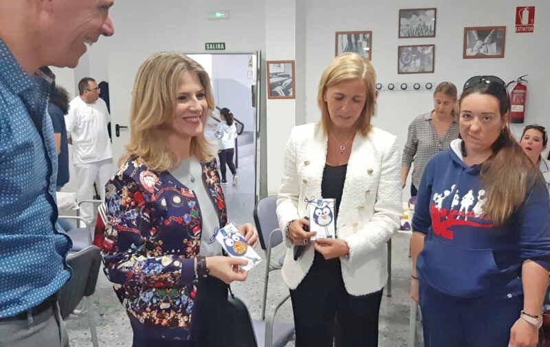 190427 Visita Ana Mestre y Eva Pajares FEGADI
